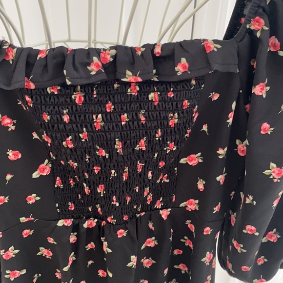 NWT! Forever 21 Satin Rose Corset Style Puff Sleeve Mini Dress - Picture 9 of 11